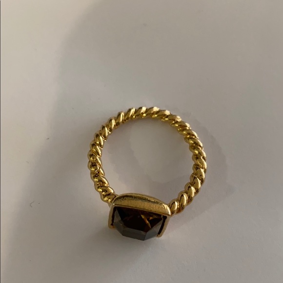 Gemstone Ring - Picture 4 of 14